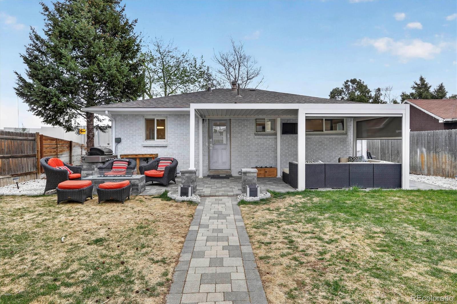 Real Estate Photo
