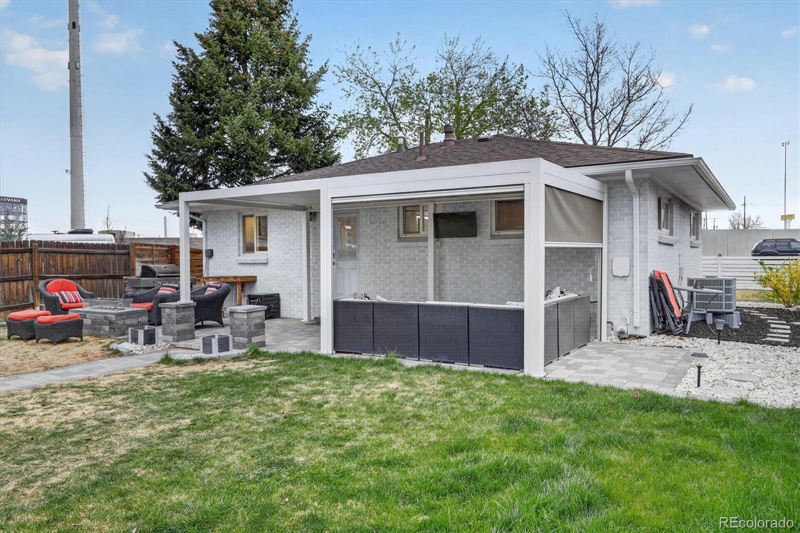 Real Estate Photo