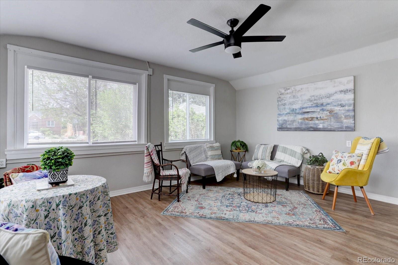 Real Estate Photo