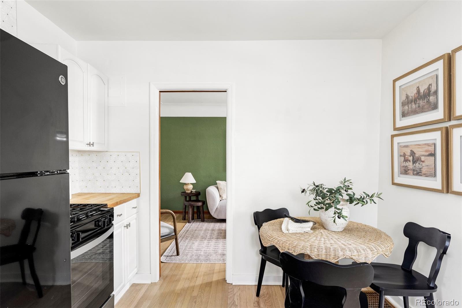 Real Estate Photo