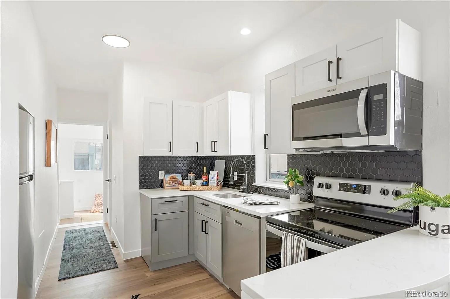 Real Estate Photo
