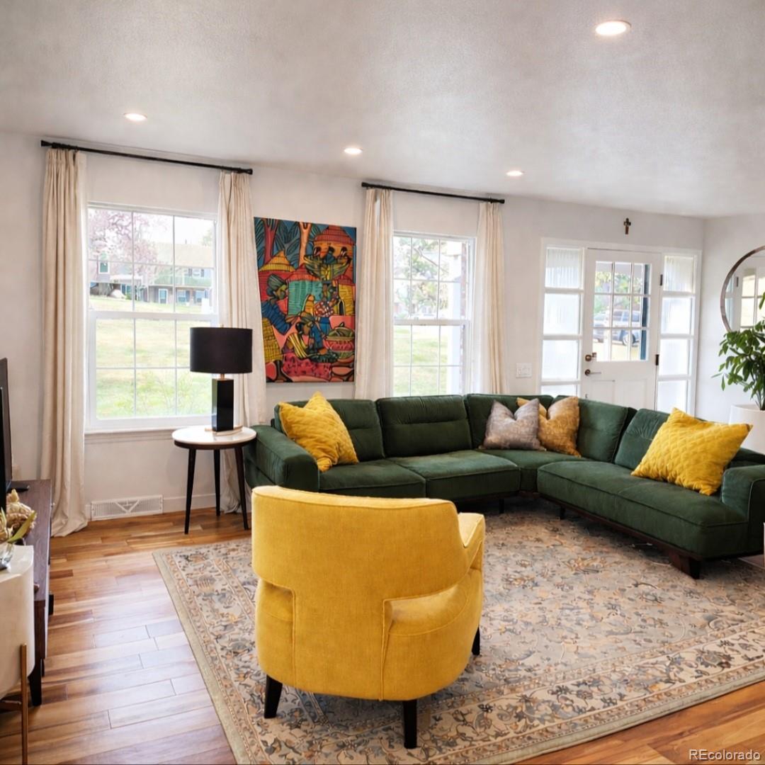 Real Estate Photo