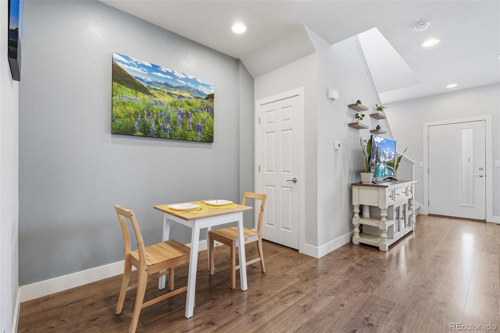 Real Estate Photo