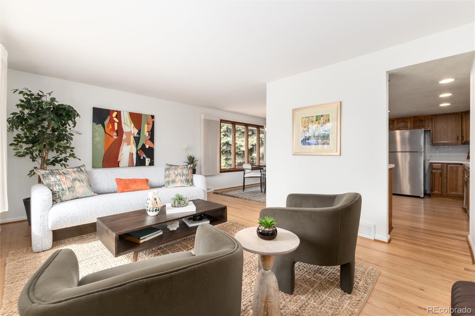 Real Estate Photo
