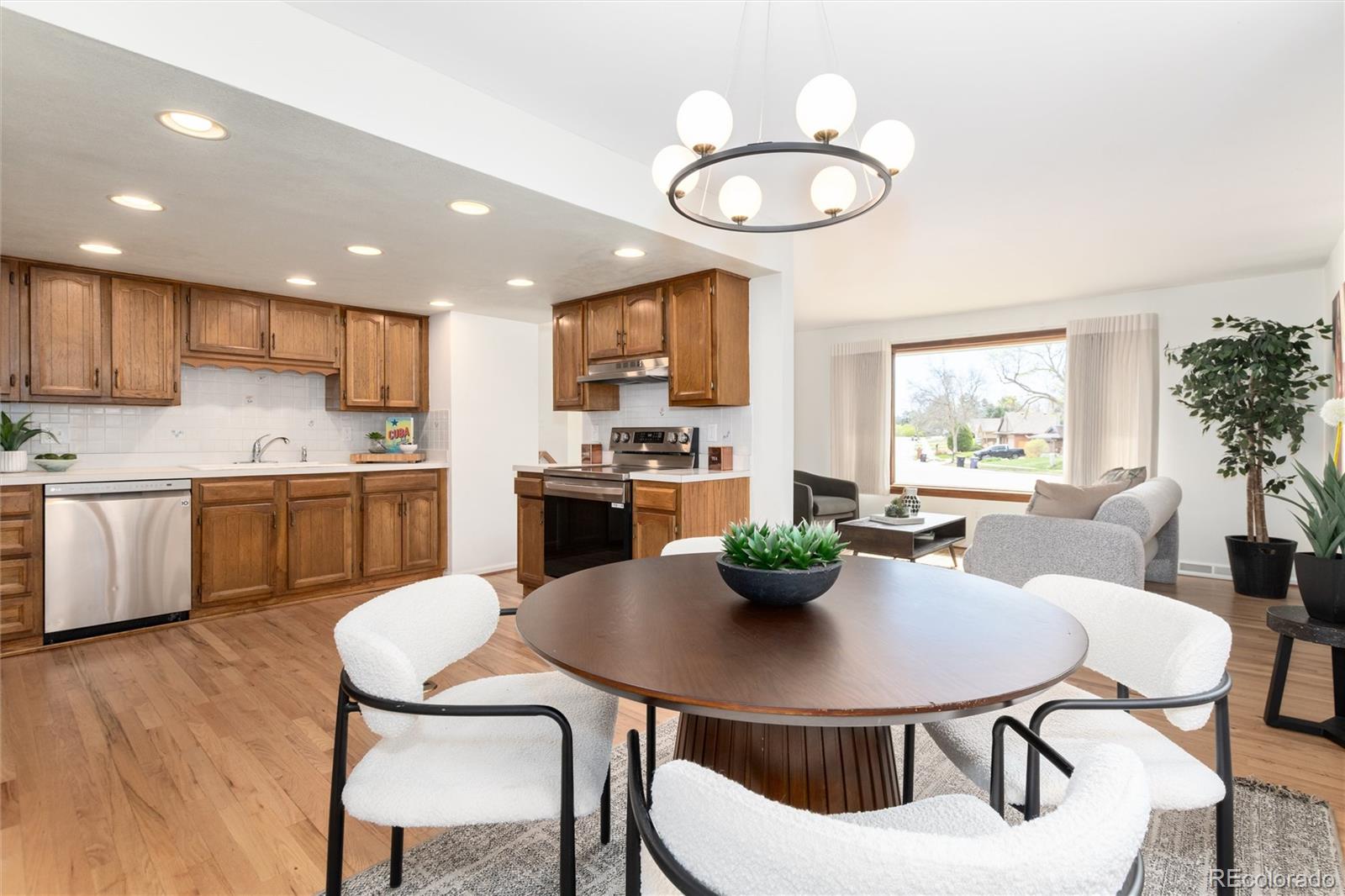 Real Estate Photo