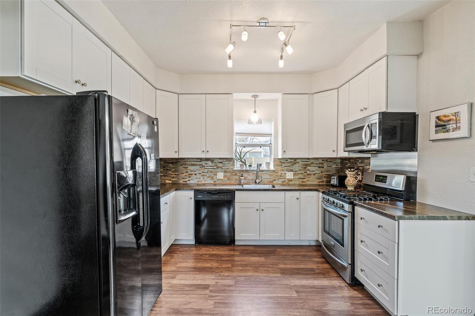 Real Estate Photo