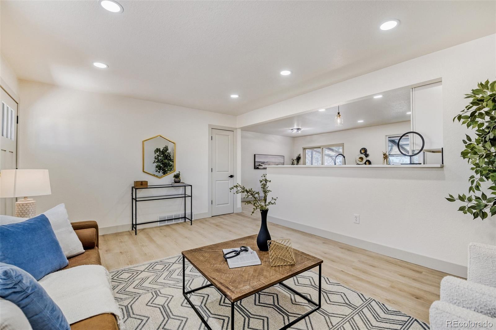 Real Estate Photo