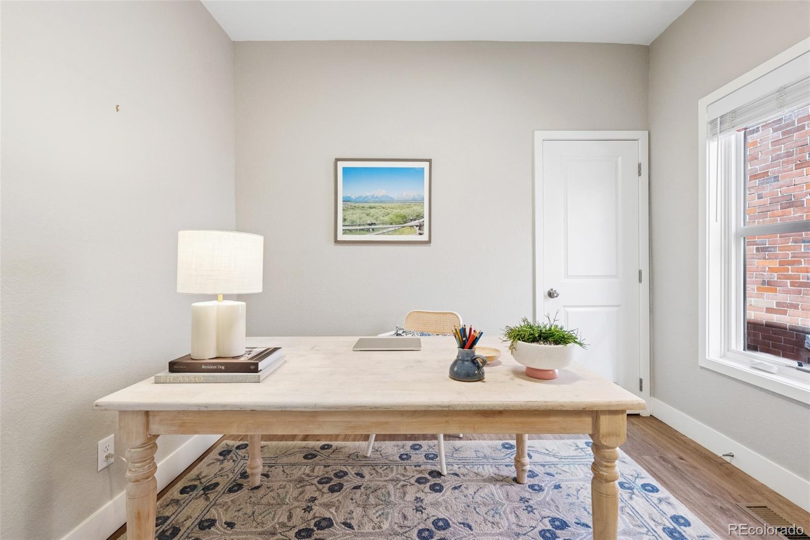 Real Estate Photo