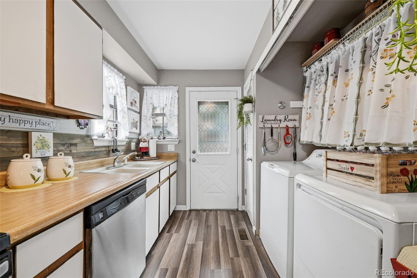 Real Estate Photo