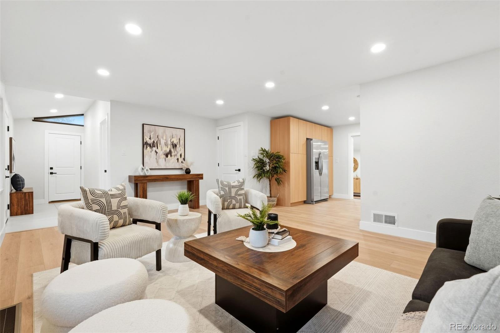 Real Estate Photo