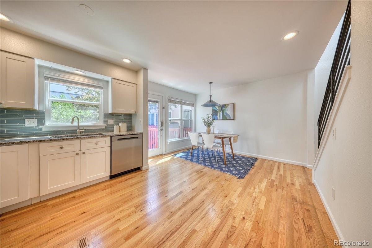 Real Estate Photo