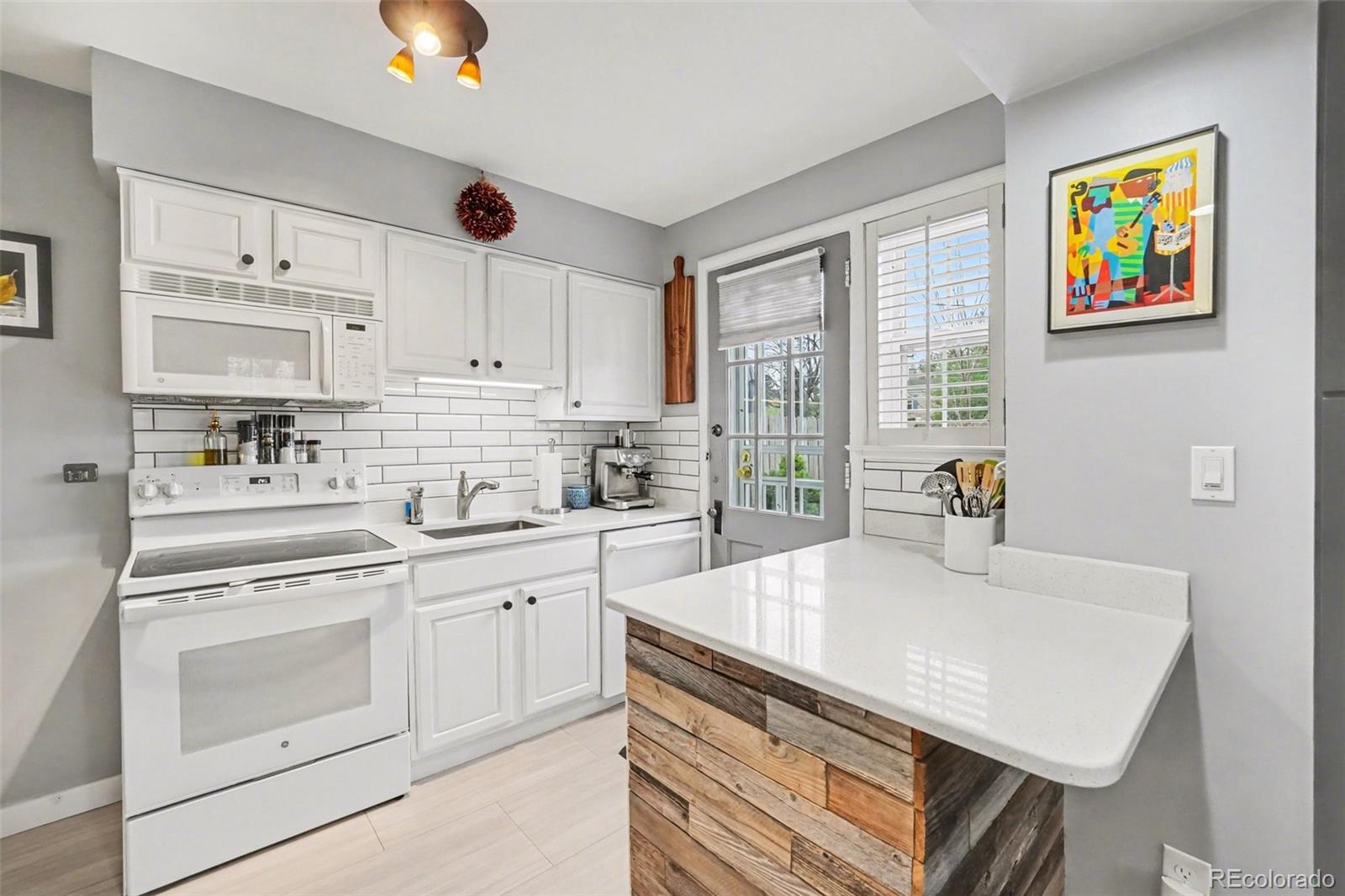 Real Estate Photo
