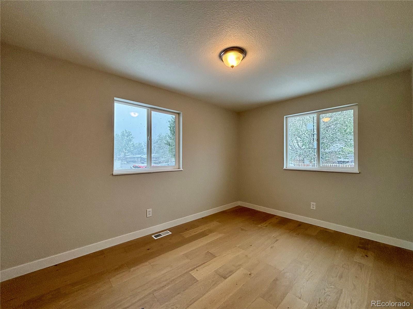 Real Estate Photo