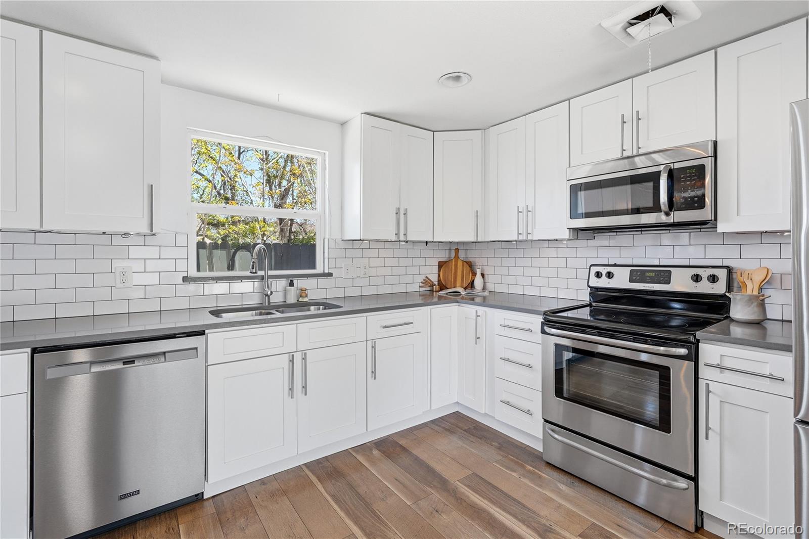 Real Estate Photo