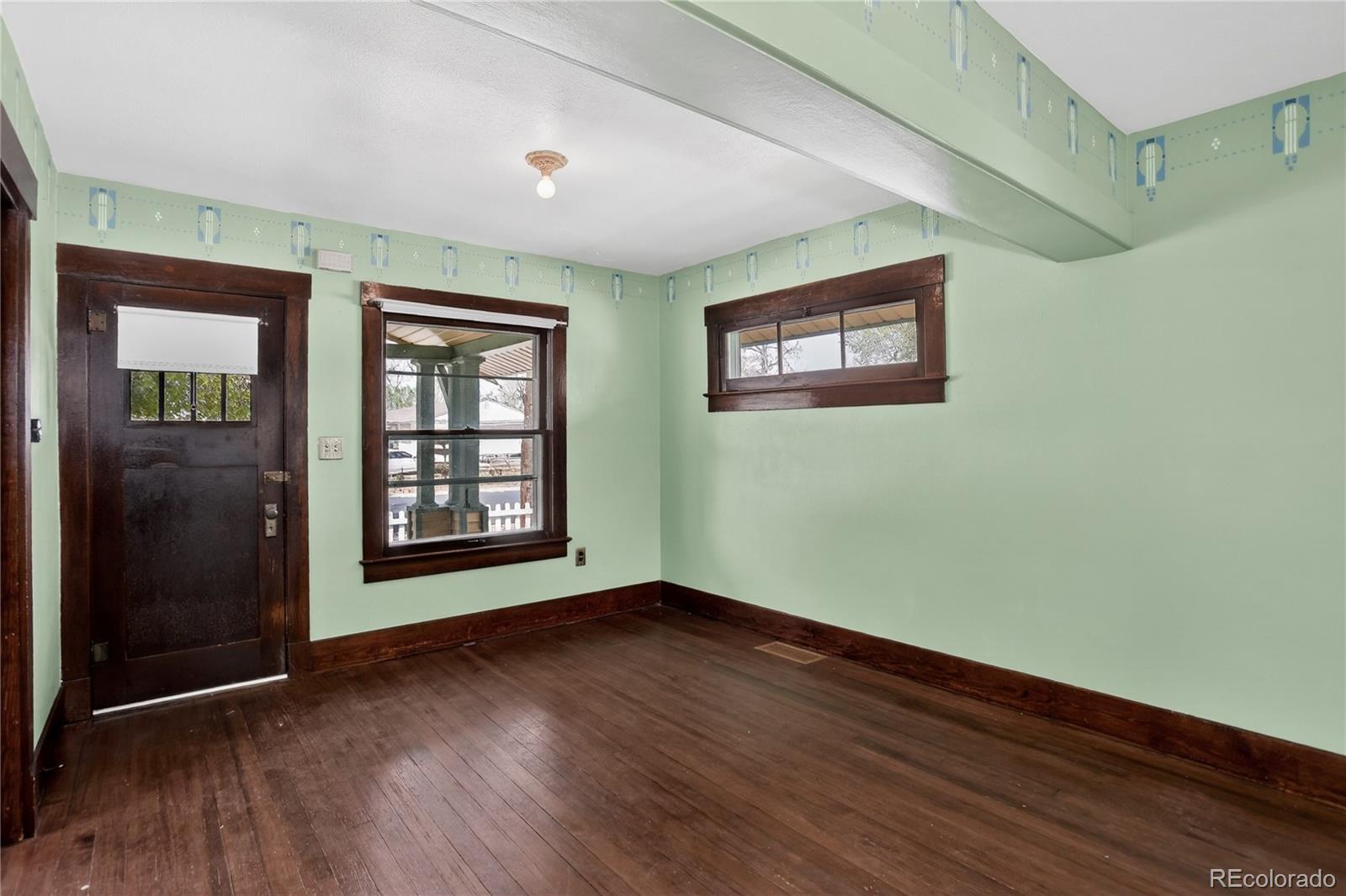 Real Estate Photo