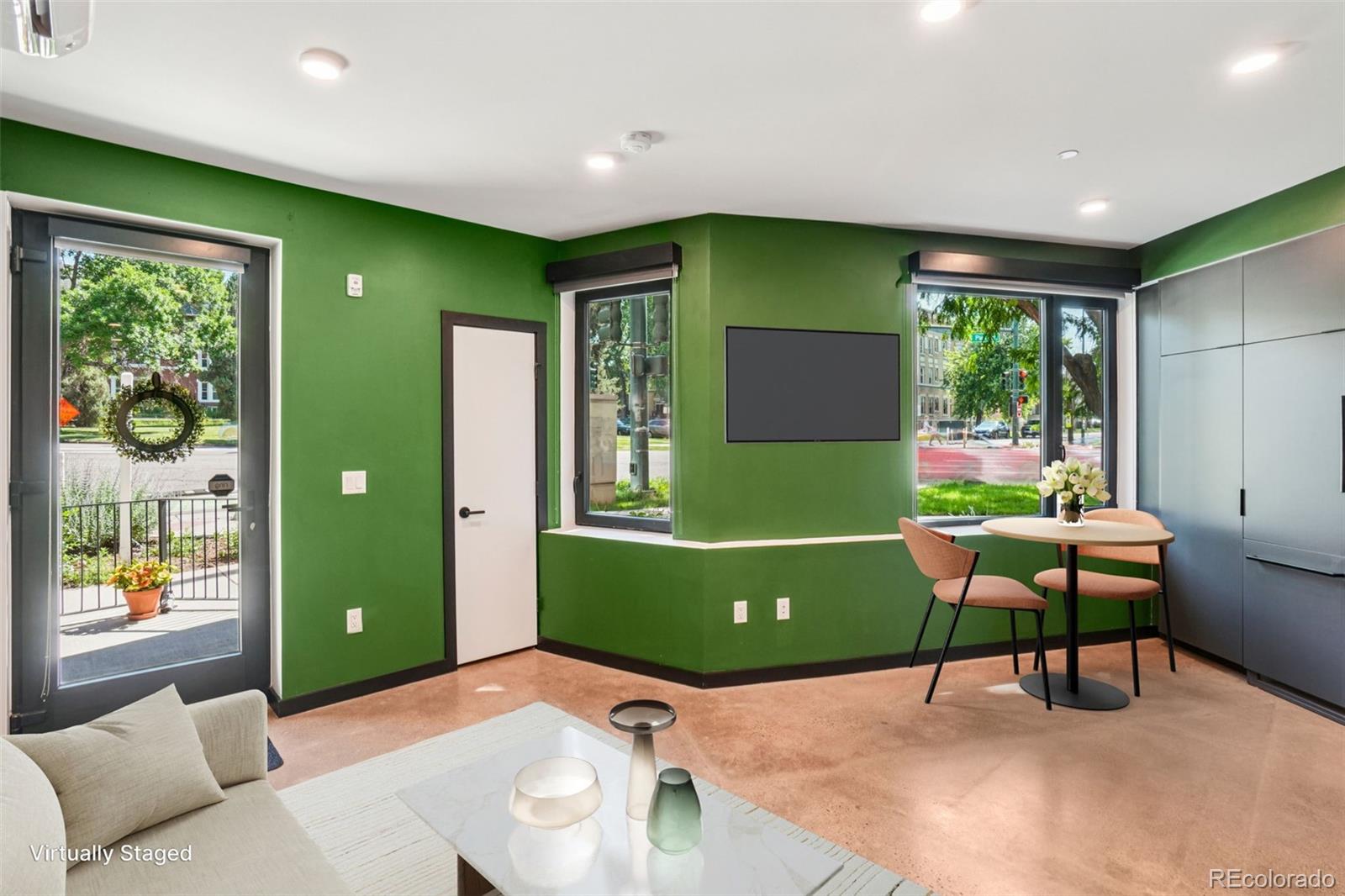 Real Estate Photo