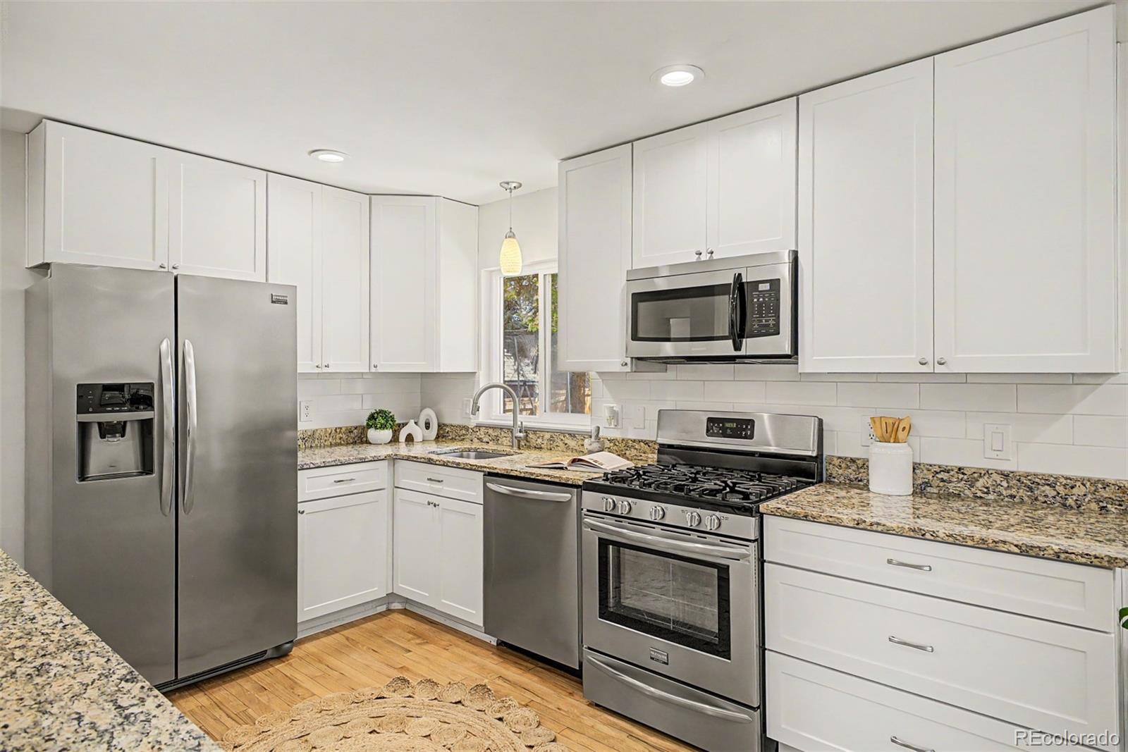 Real Estate Photo