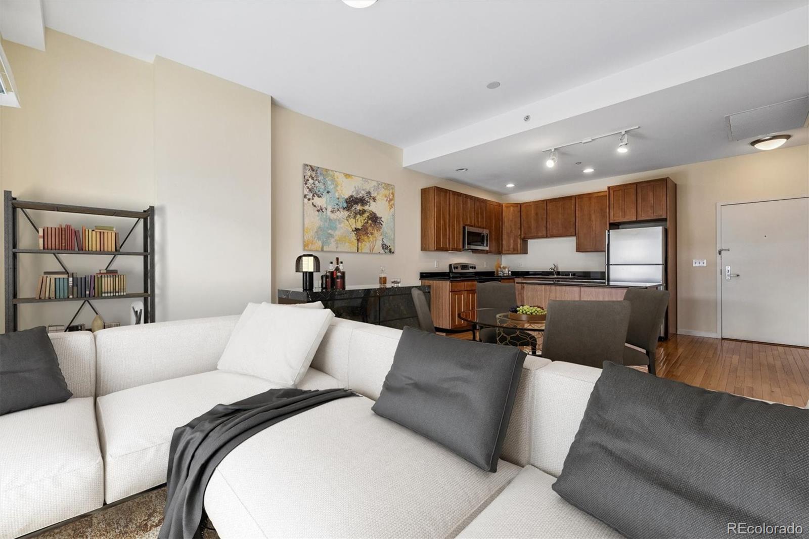 Real Estate Photo