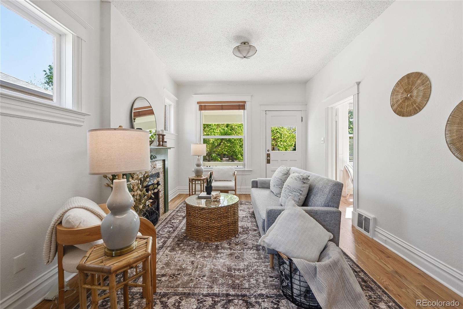 Real Estate Photo