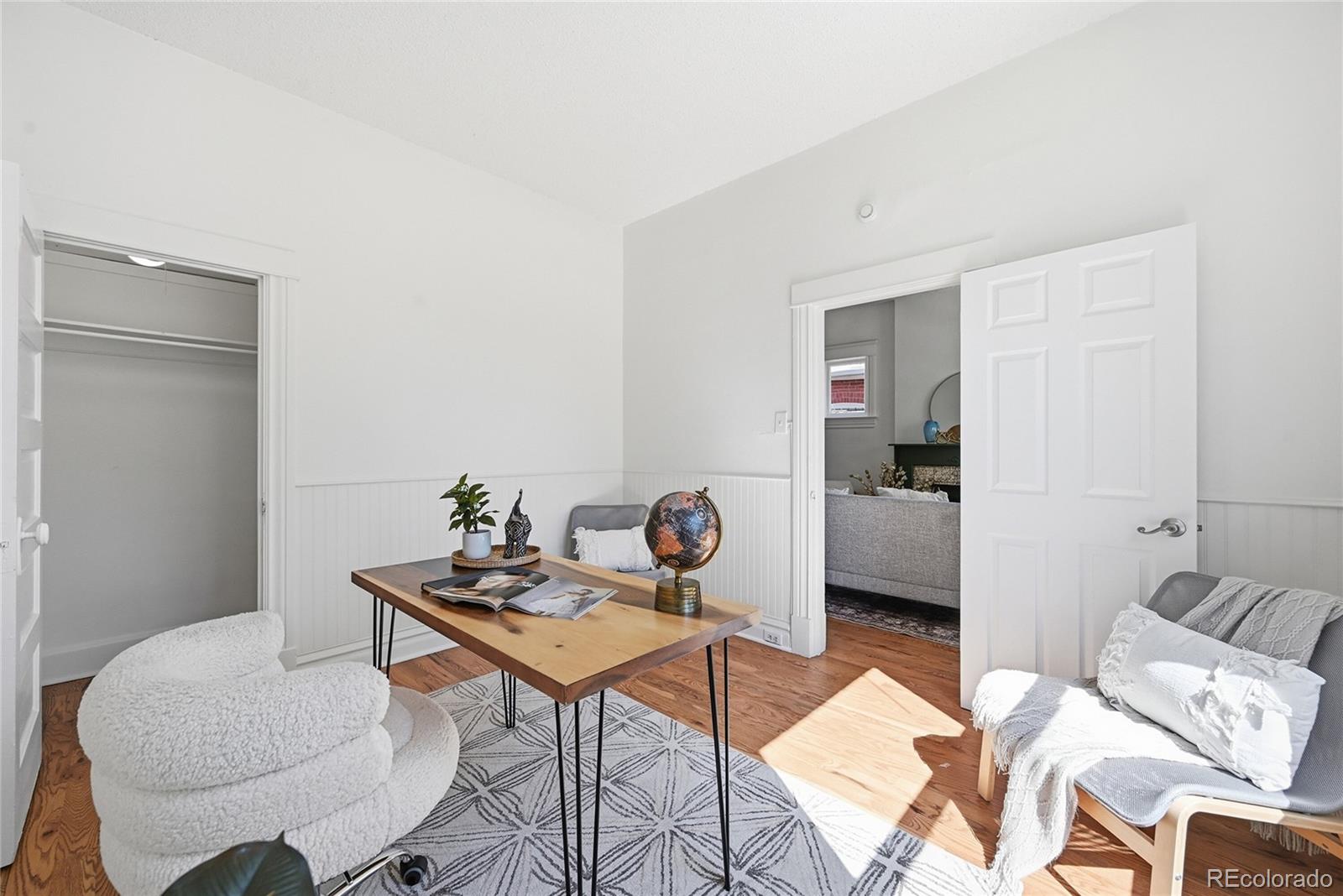 Real Estate Photo