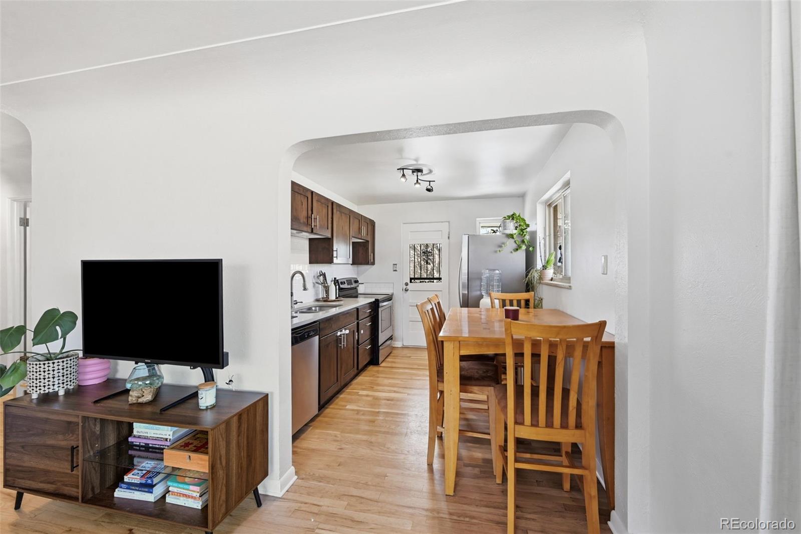 Real Estate Photo