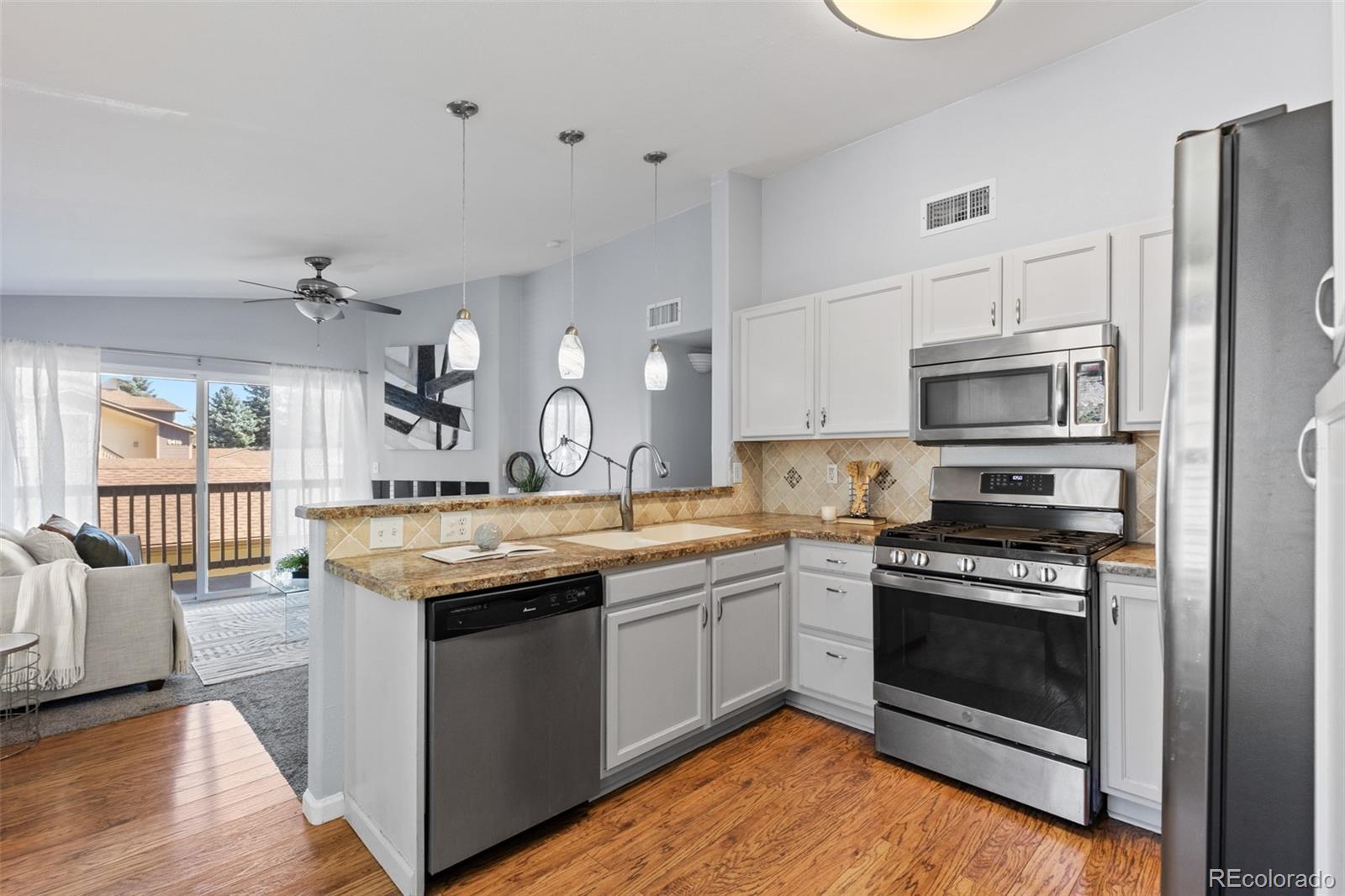 Real Estate Photo