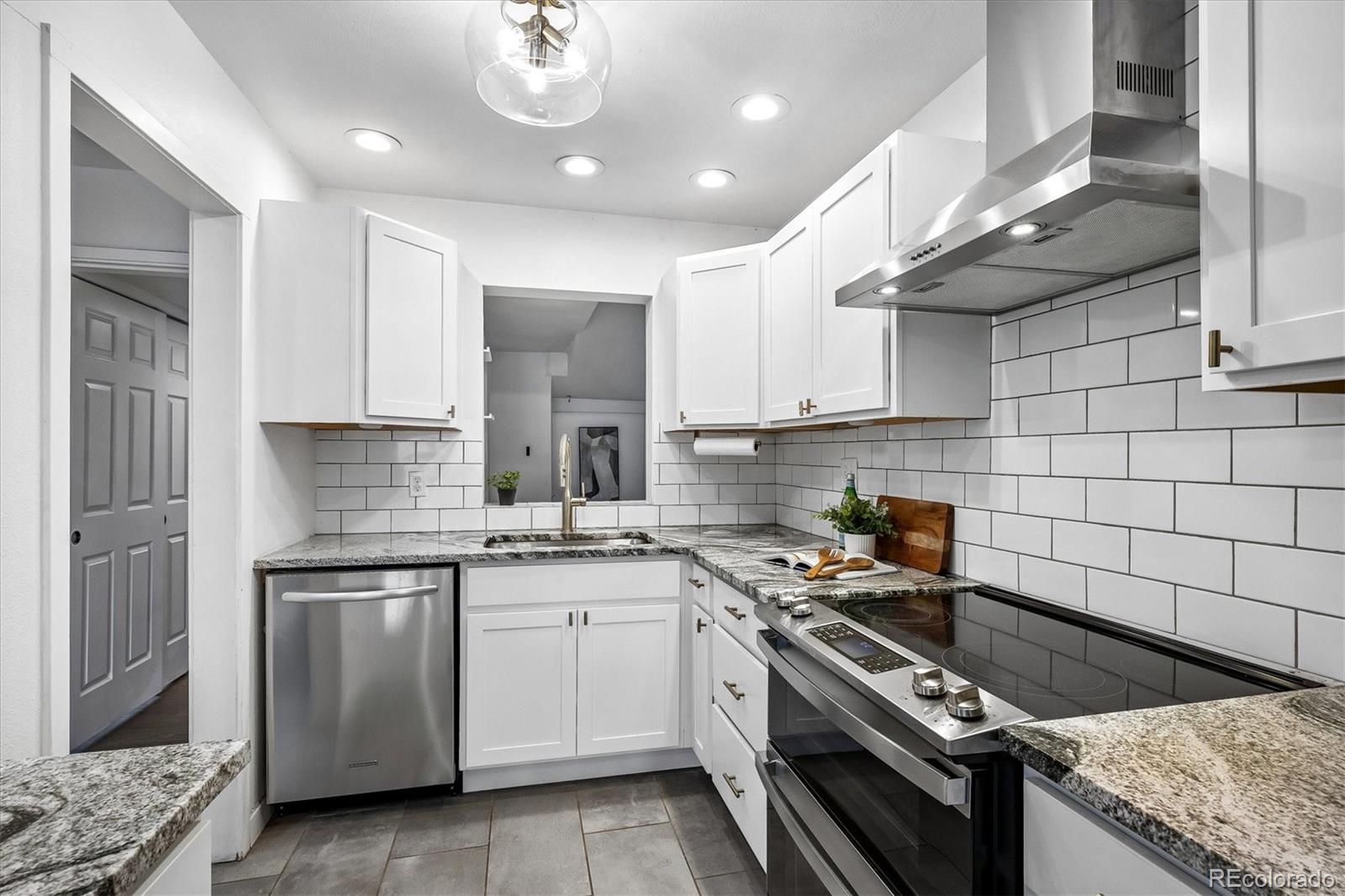 Real Estate Photo