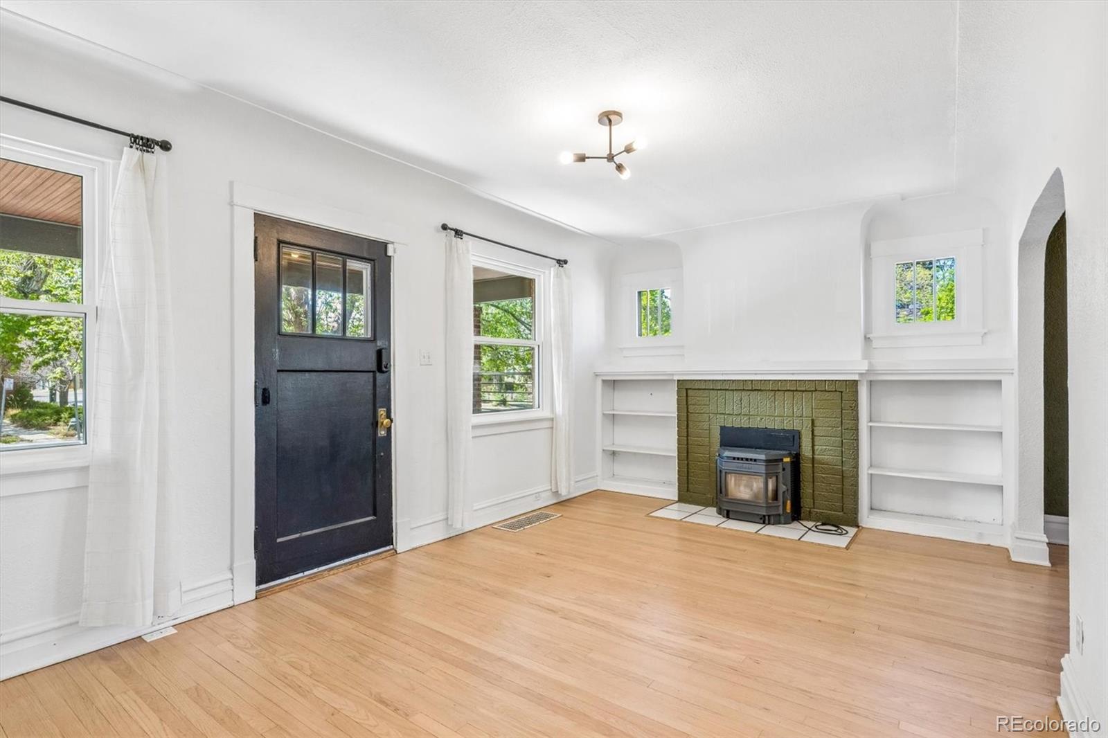 Real Estate Photo