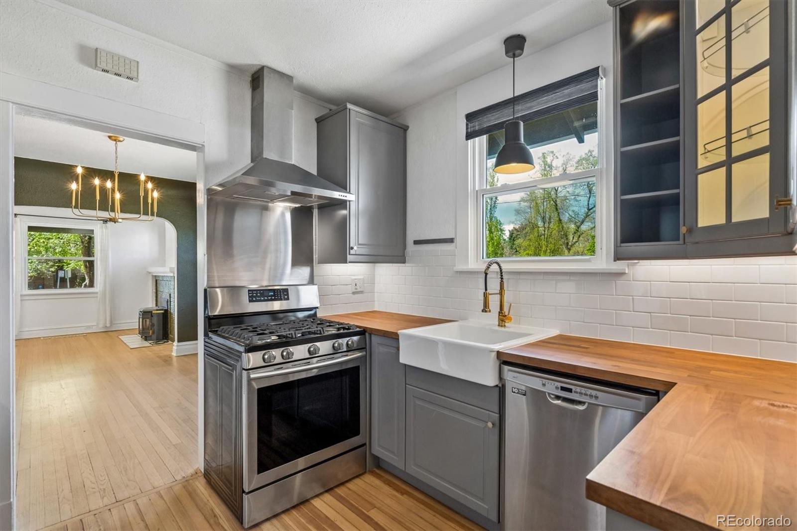 Real Estate Photo