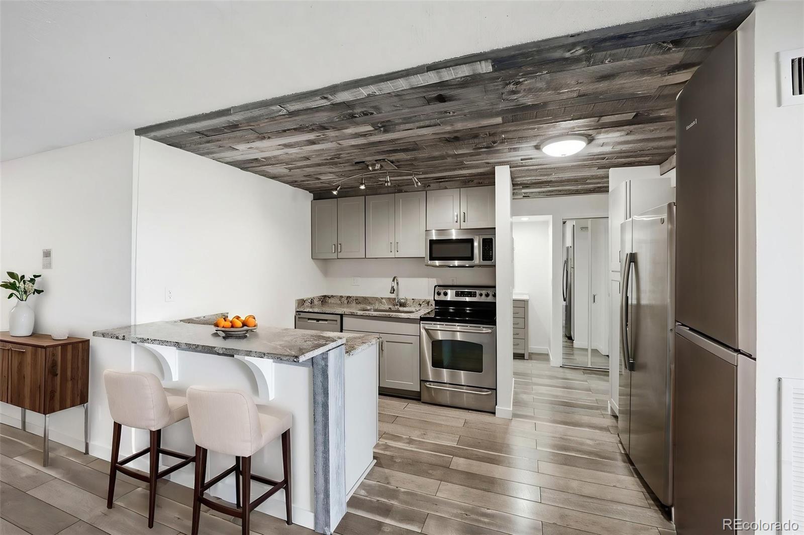 Real Estate Photo