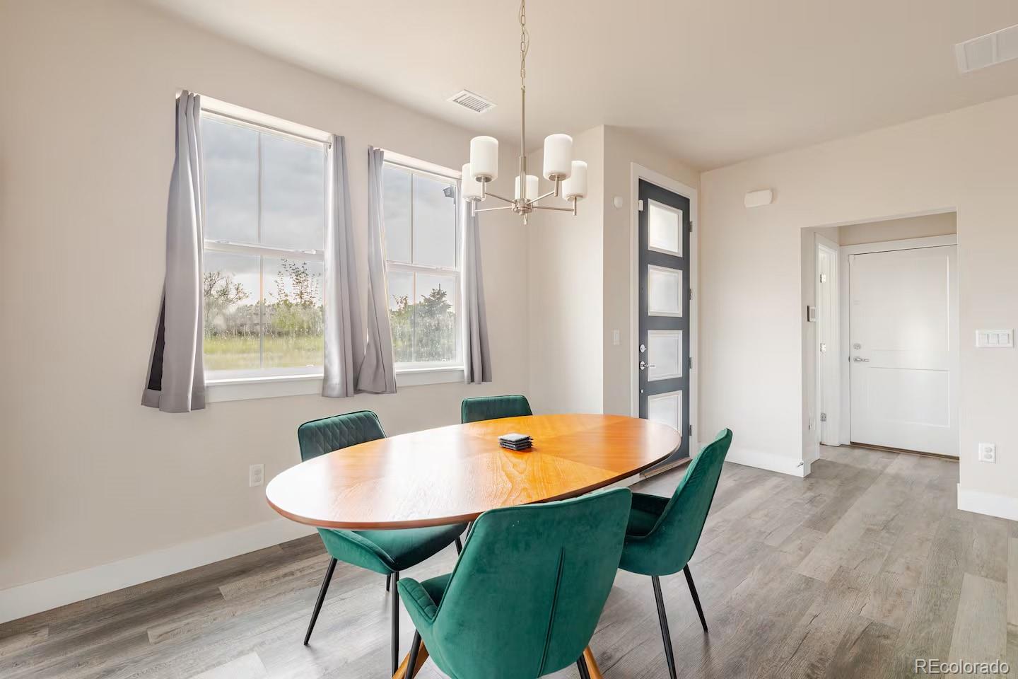 Real Estate Photo
