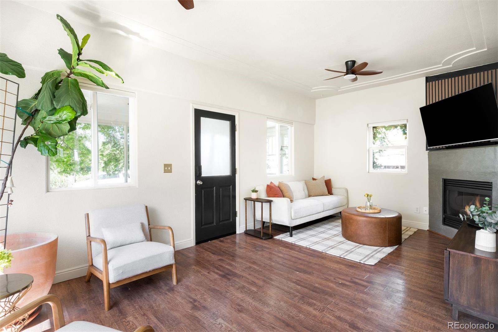Real Estate Photo