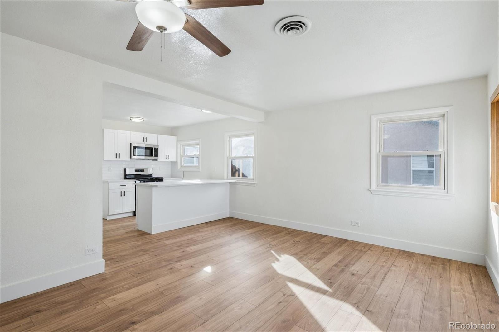 Real Estate Photo
