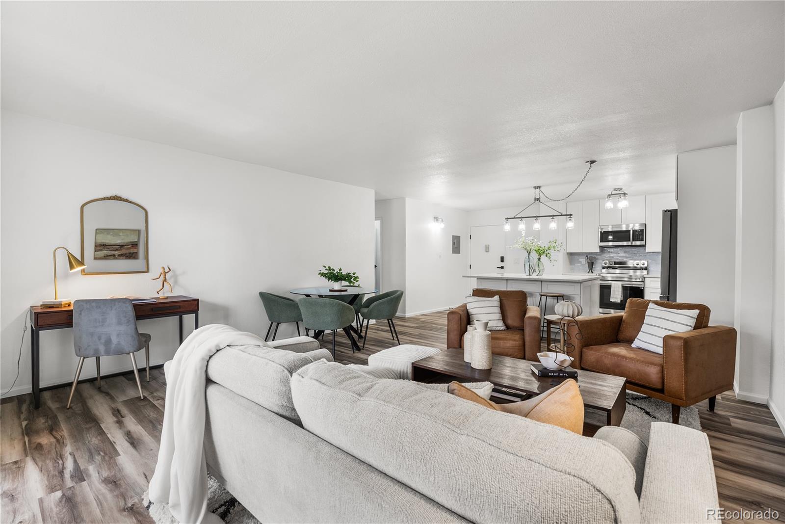 Real Estate Photo