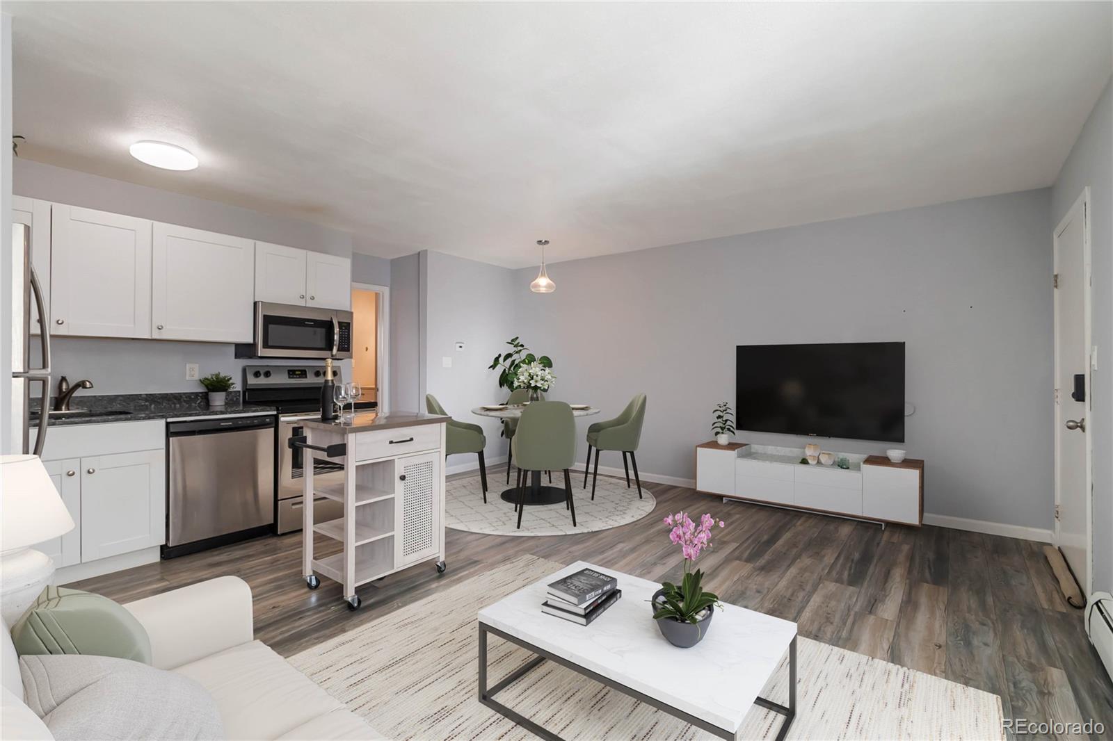 Real Estate Photo