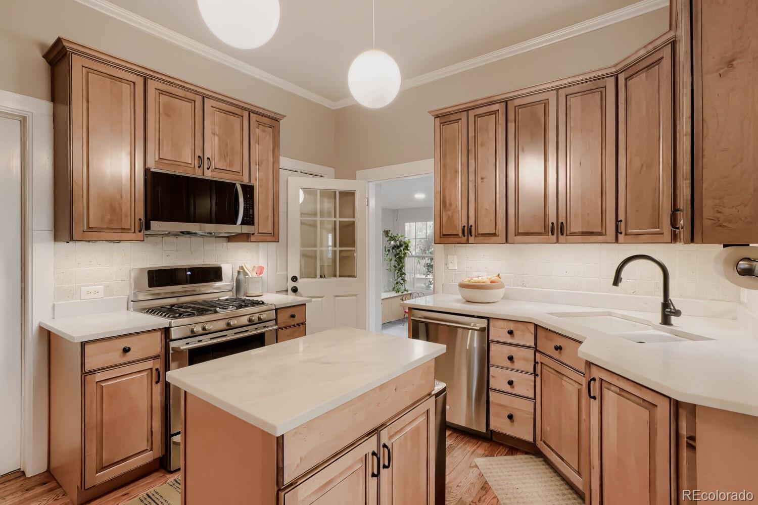 Real Estate Photo