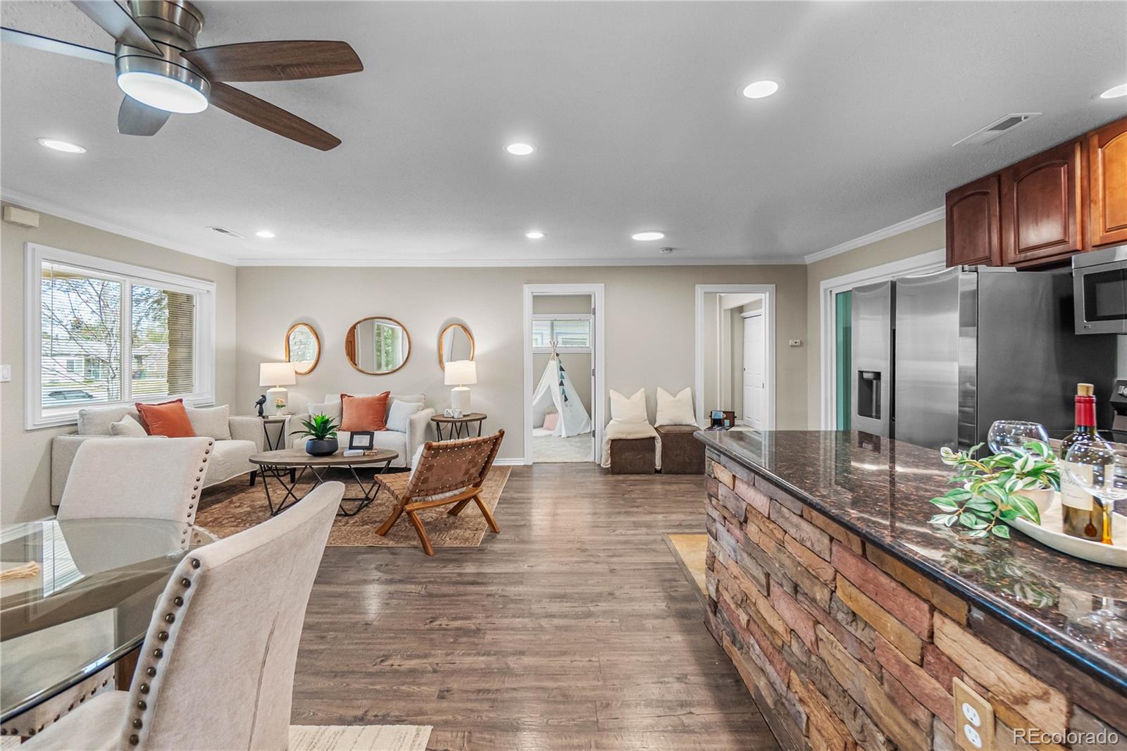 Real Estate Photo