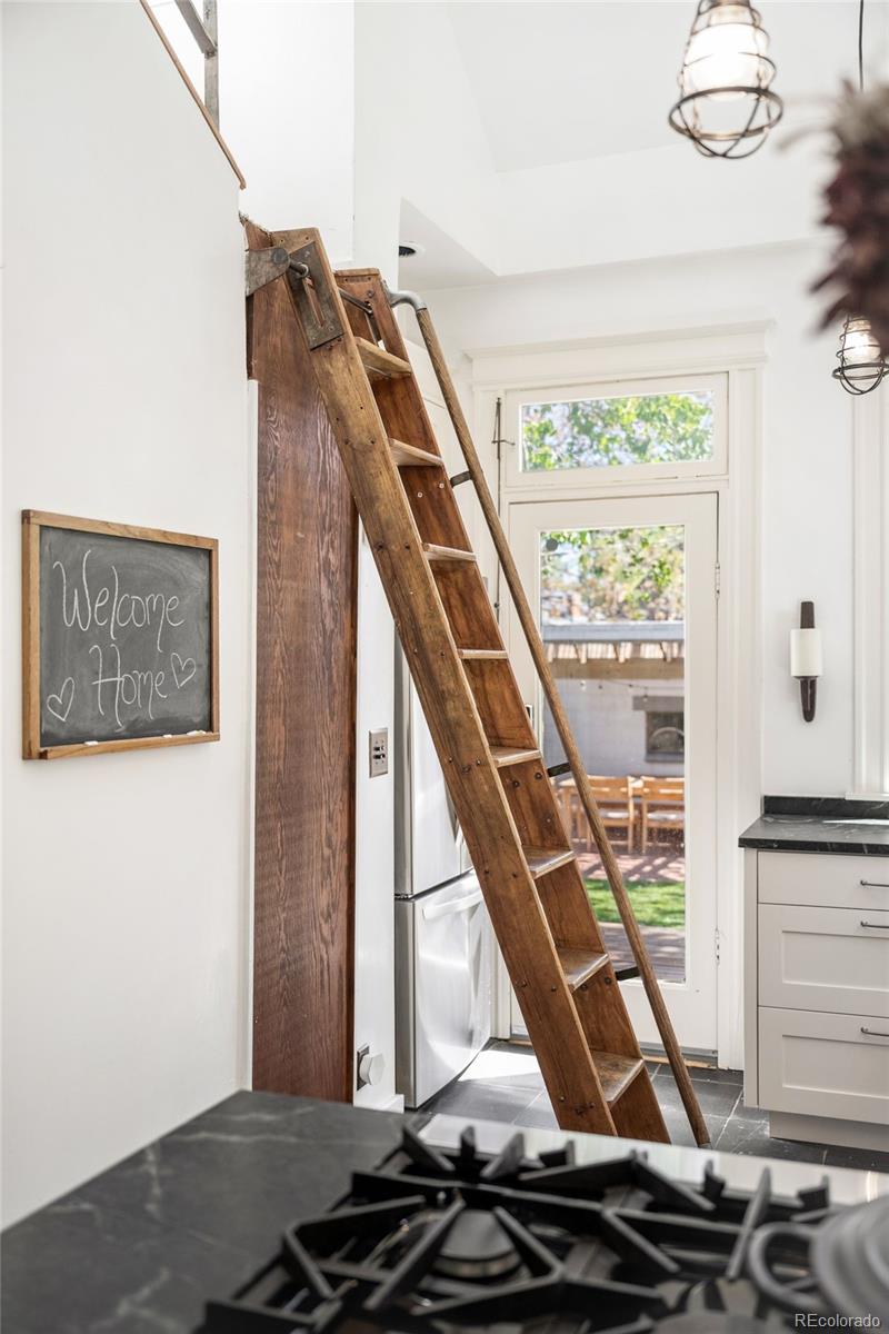 Real Estate Photo