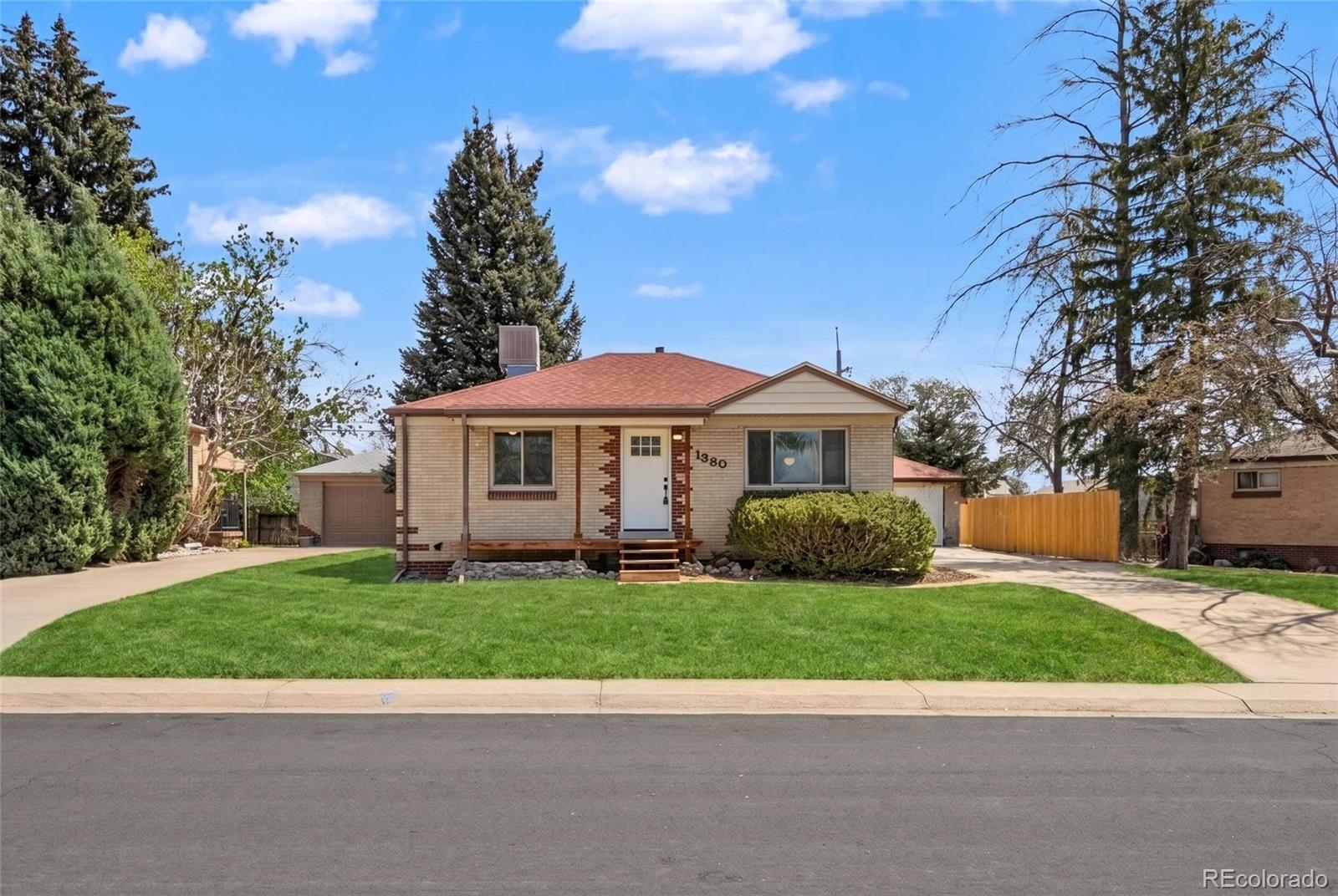 Real Estate Photo