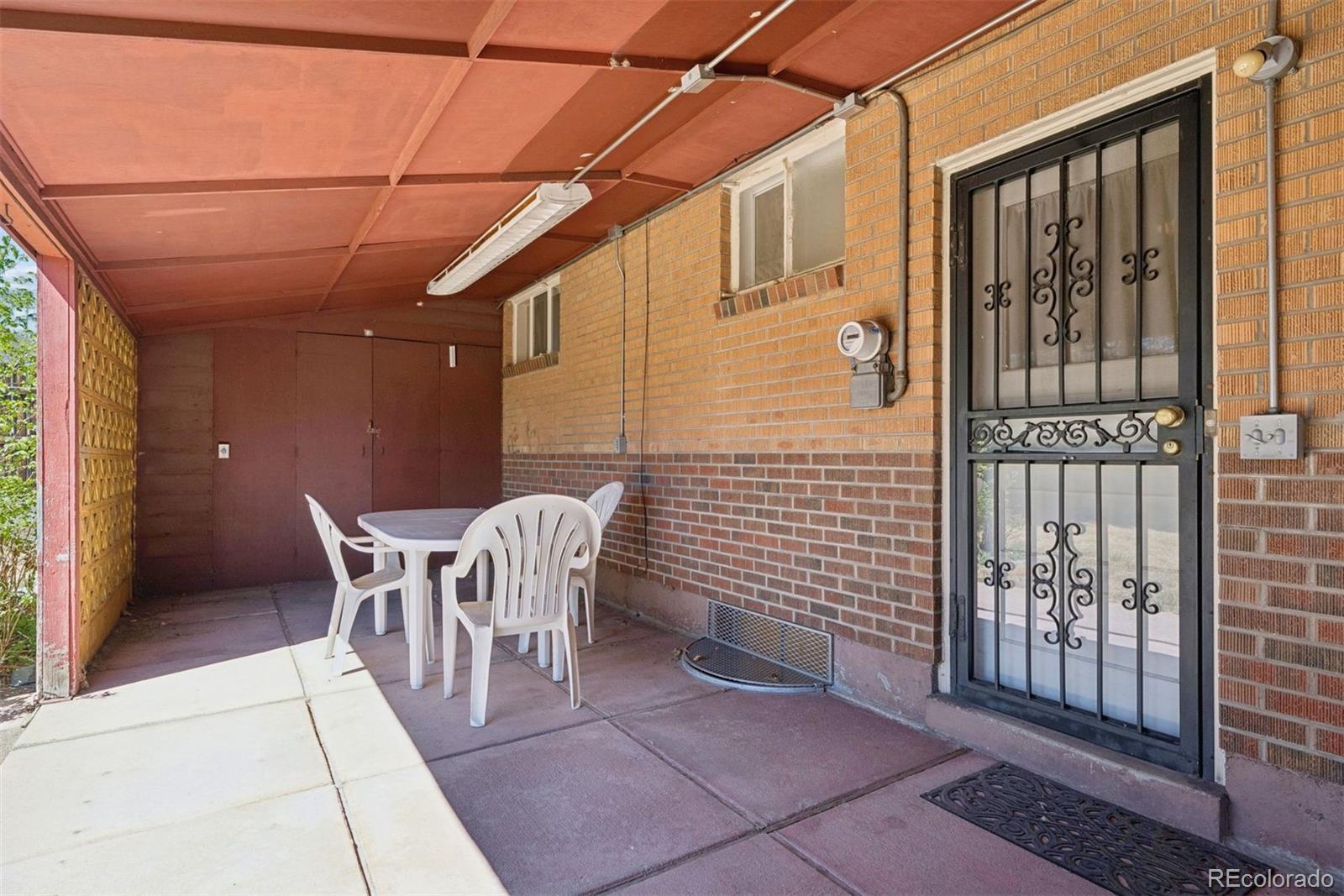 Real Estate Photo