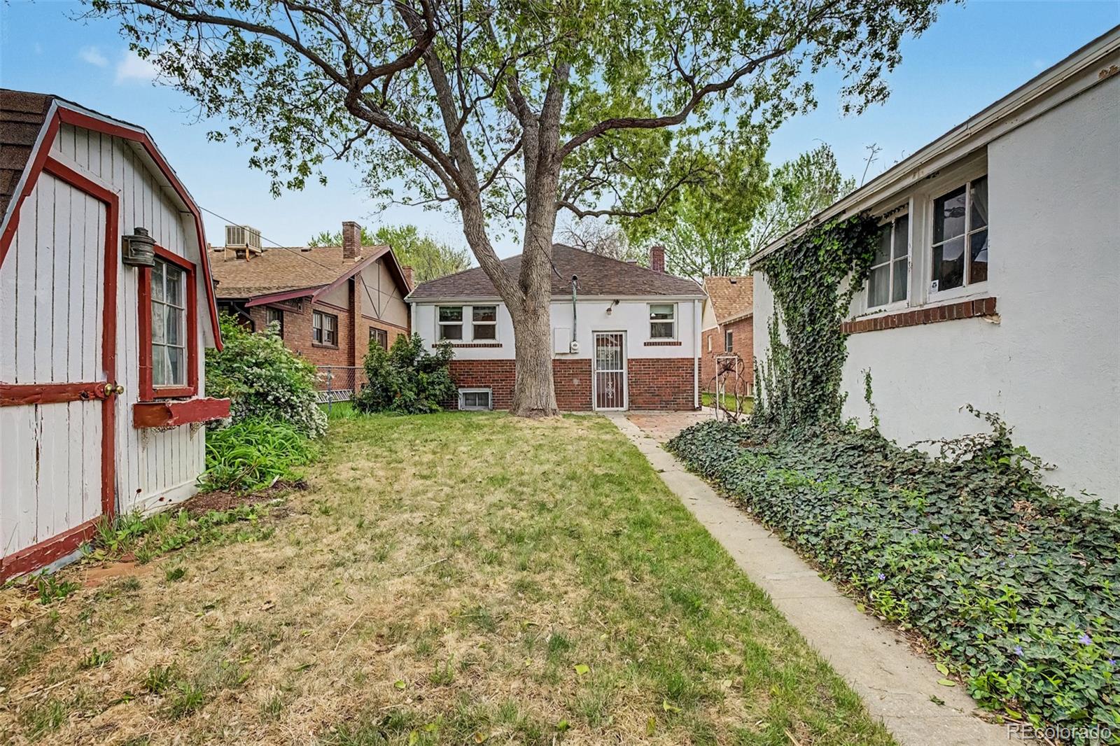 Real Estate Photo