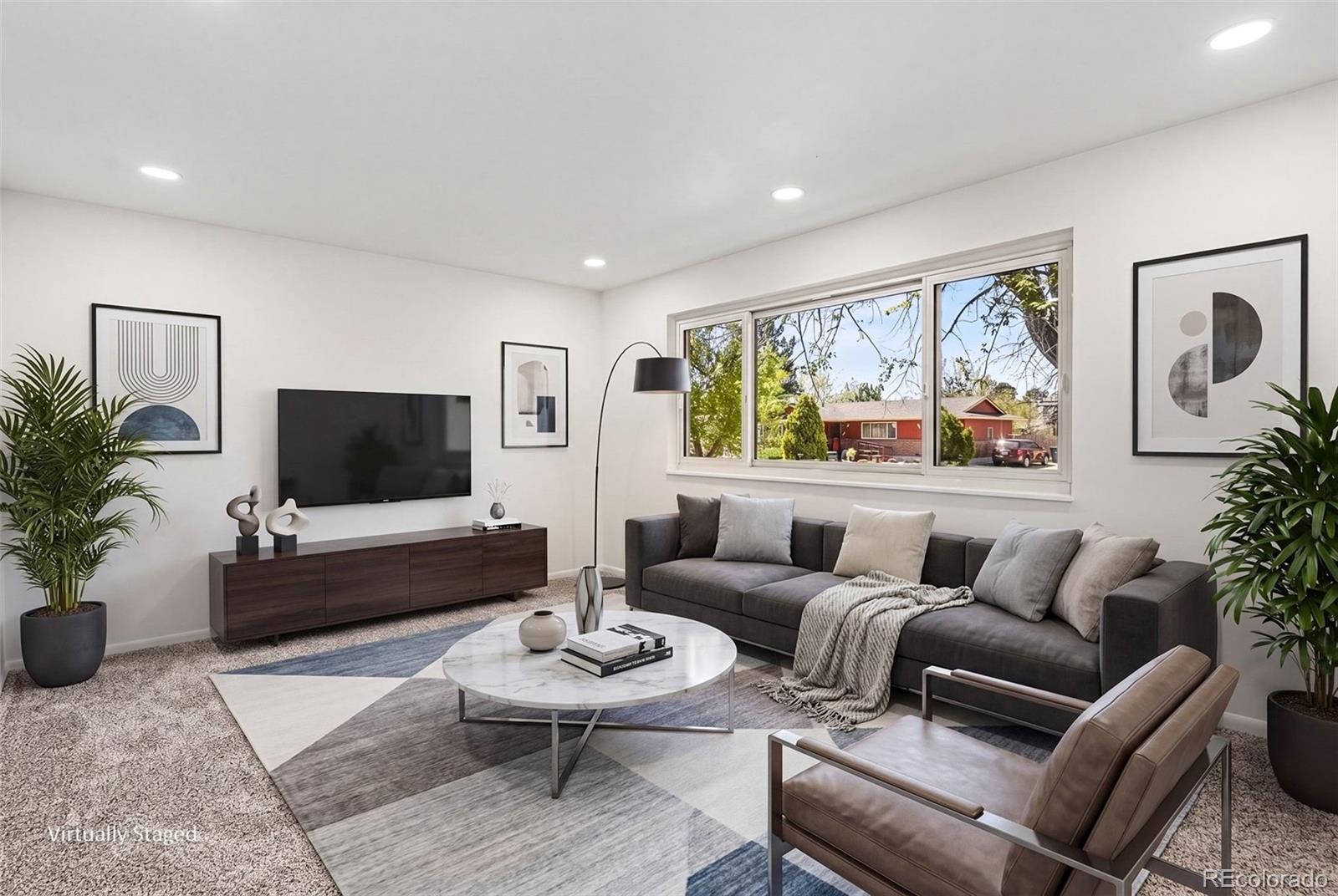 Real Estate Photo