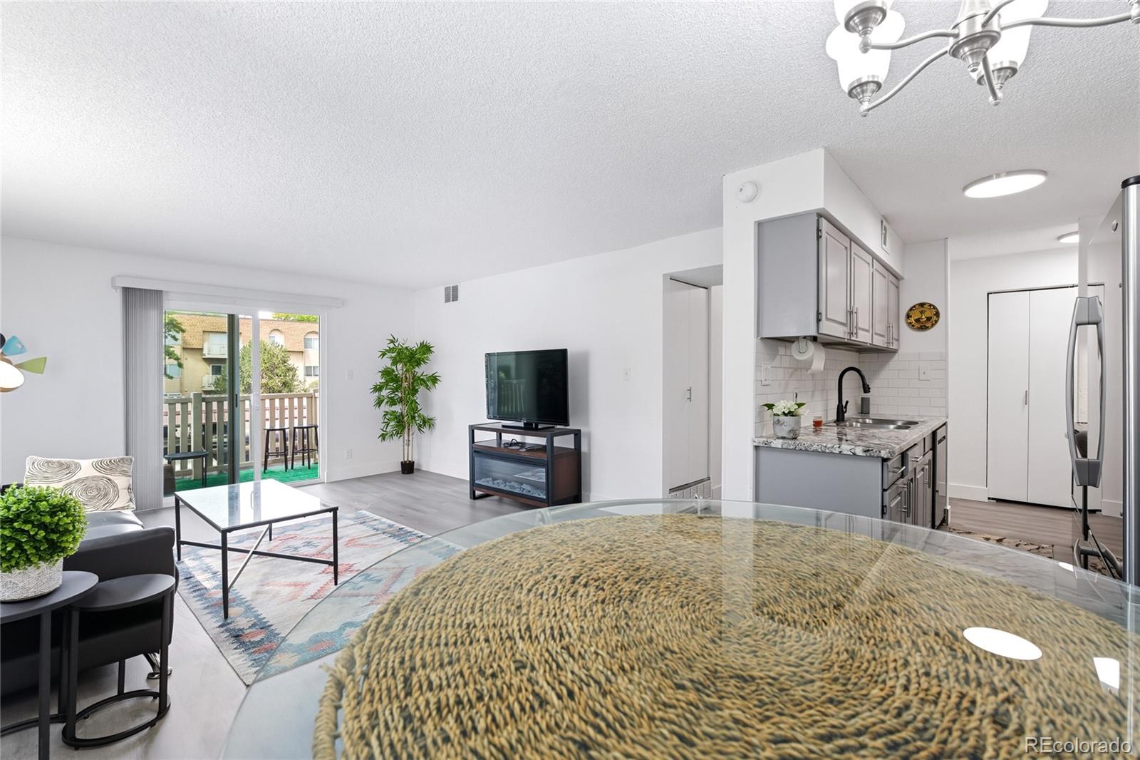 Real Estate Photo