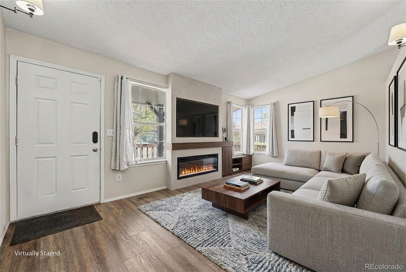 Real Estate Photo
