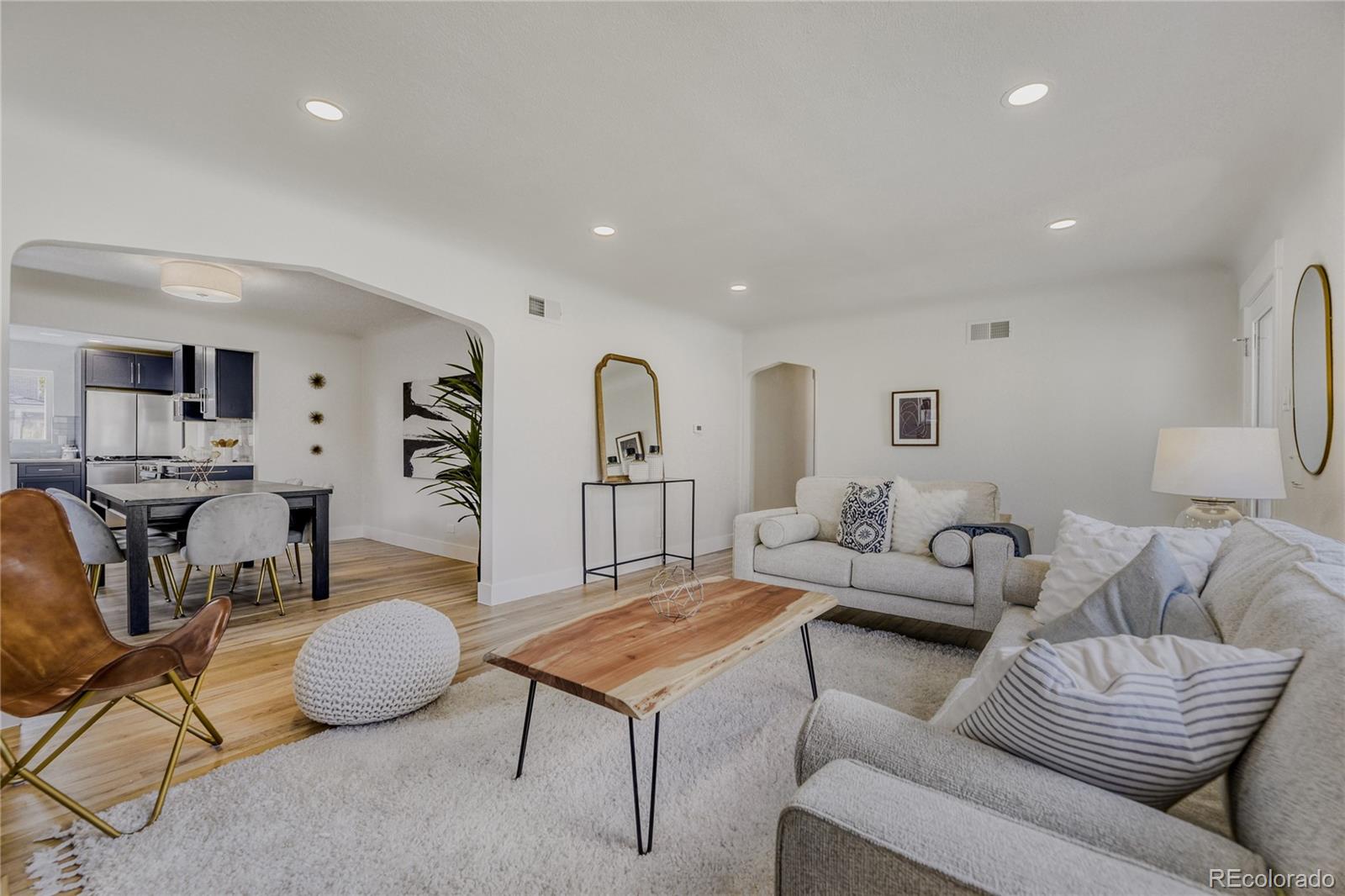 Real Estate Photo