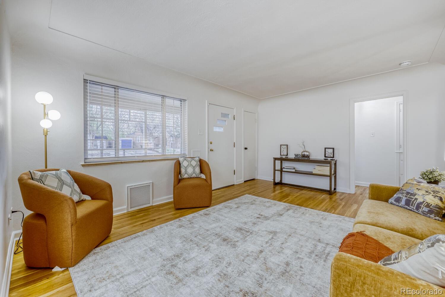 Real Estate Photo