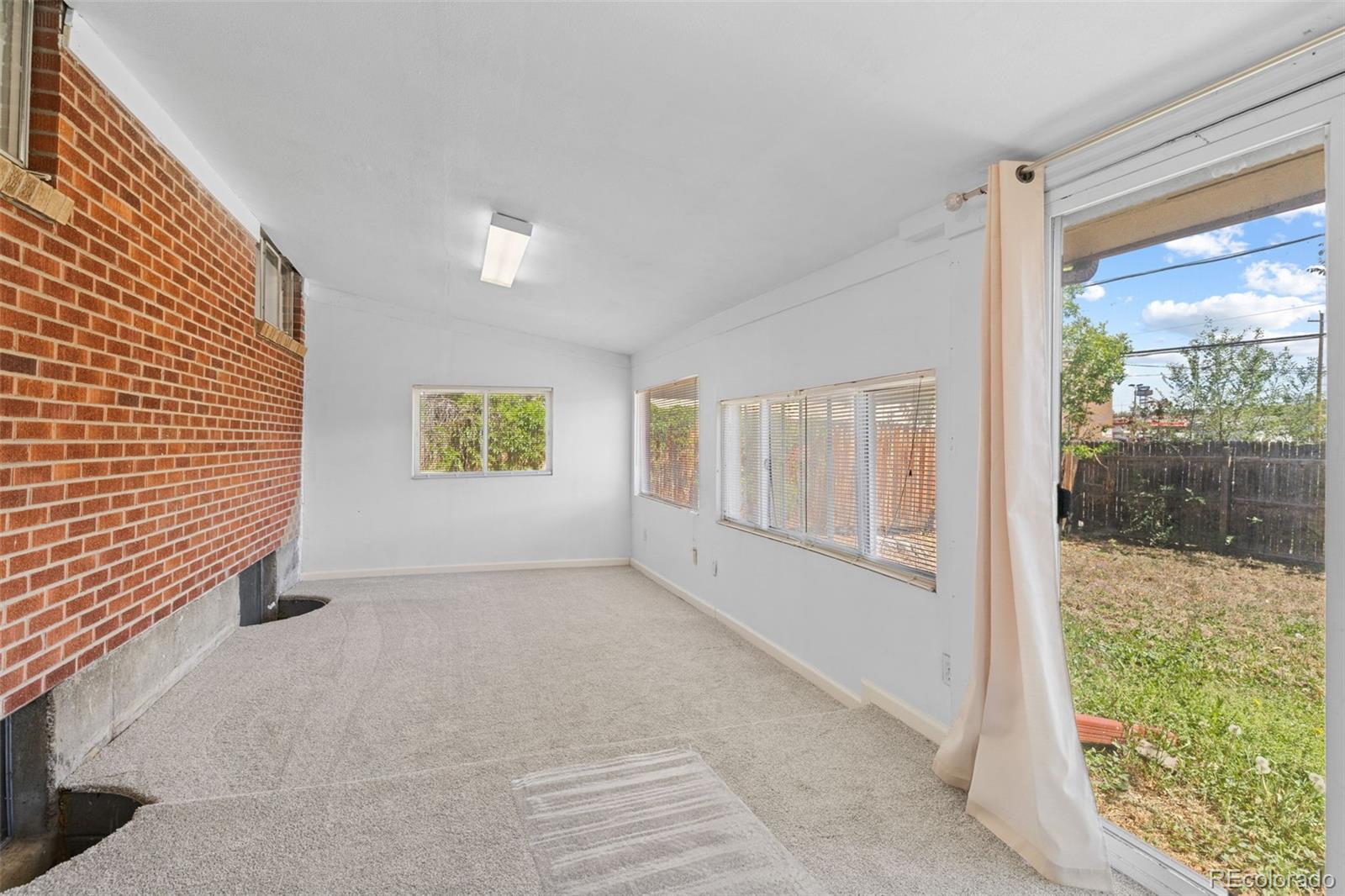 Real Estate Photo