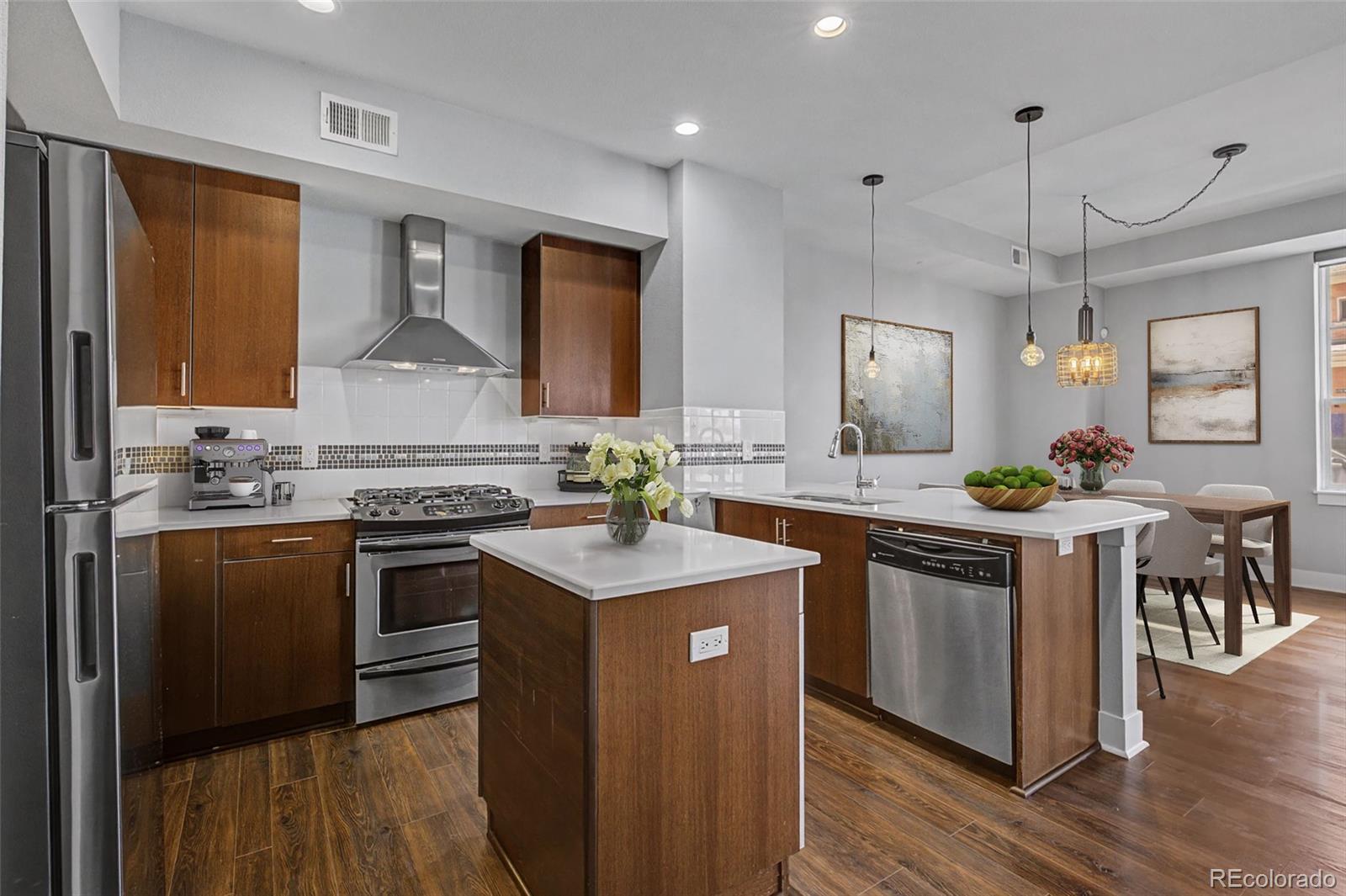 Real Estate Photo