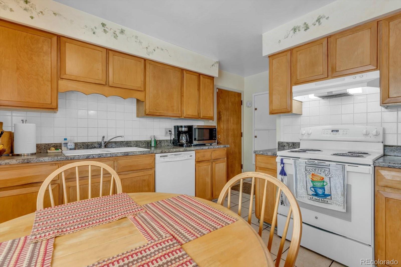 Real Estate Photo
