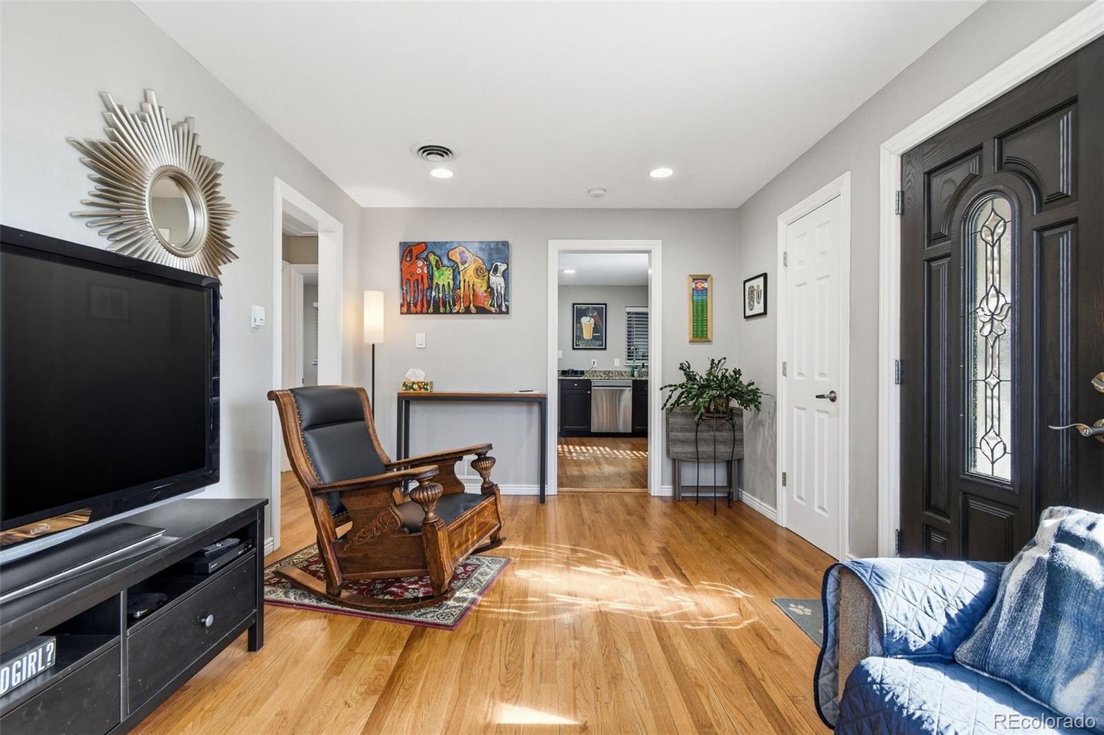 Real Estate Photo